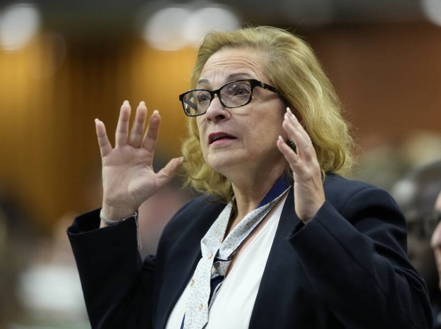 Canada Faces Surge in Immigration Application Cancellations