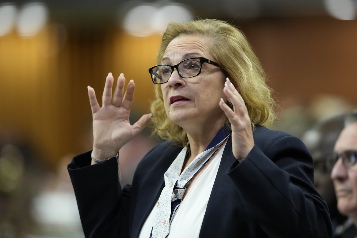 Canada Faces Surge in Immigration Application Cancellations