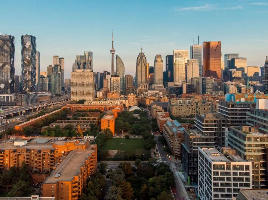 Canada Invites CEC Candidates in October Express Entry