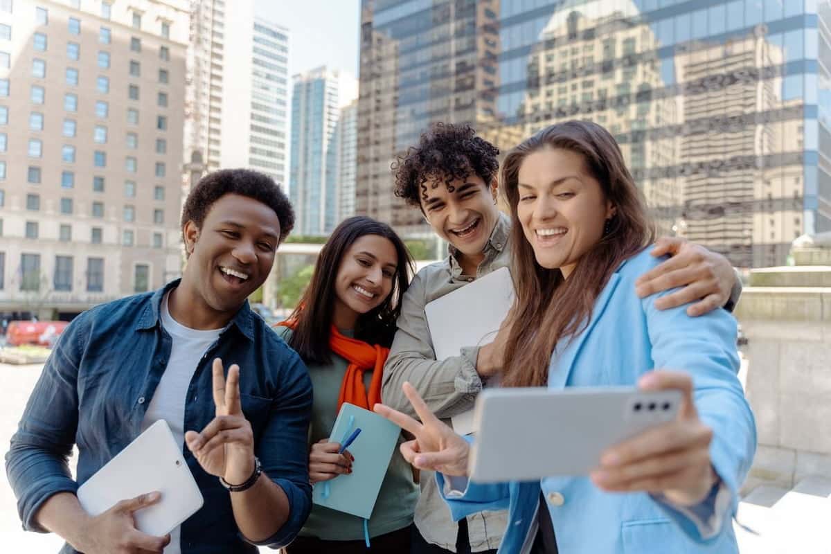 Canada's 2026-2028 Immigration Plan: Key Points for International Students