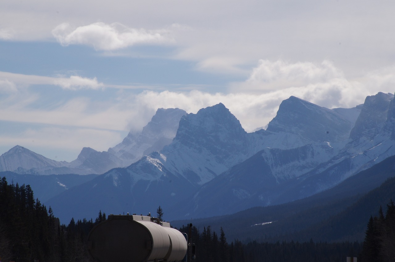 Work in Canada With the New Innovation Stream Employer-specific Canadian Work Permit