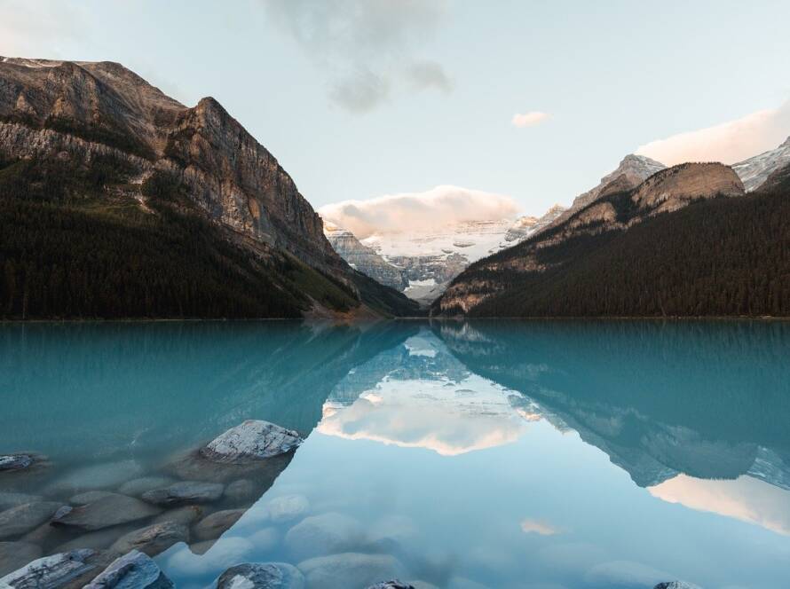 Canada Boosts Immigrant Retention with Cultural Belonging