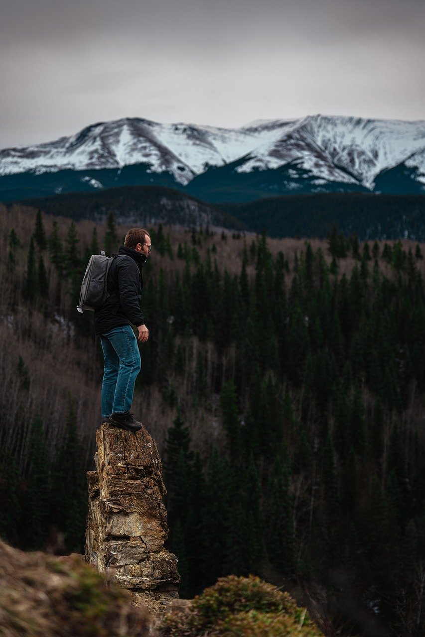 Canada Ends Citizenship Limits for Families Living Abroad